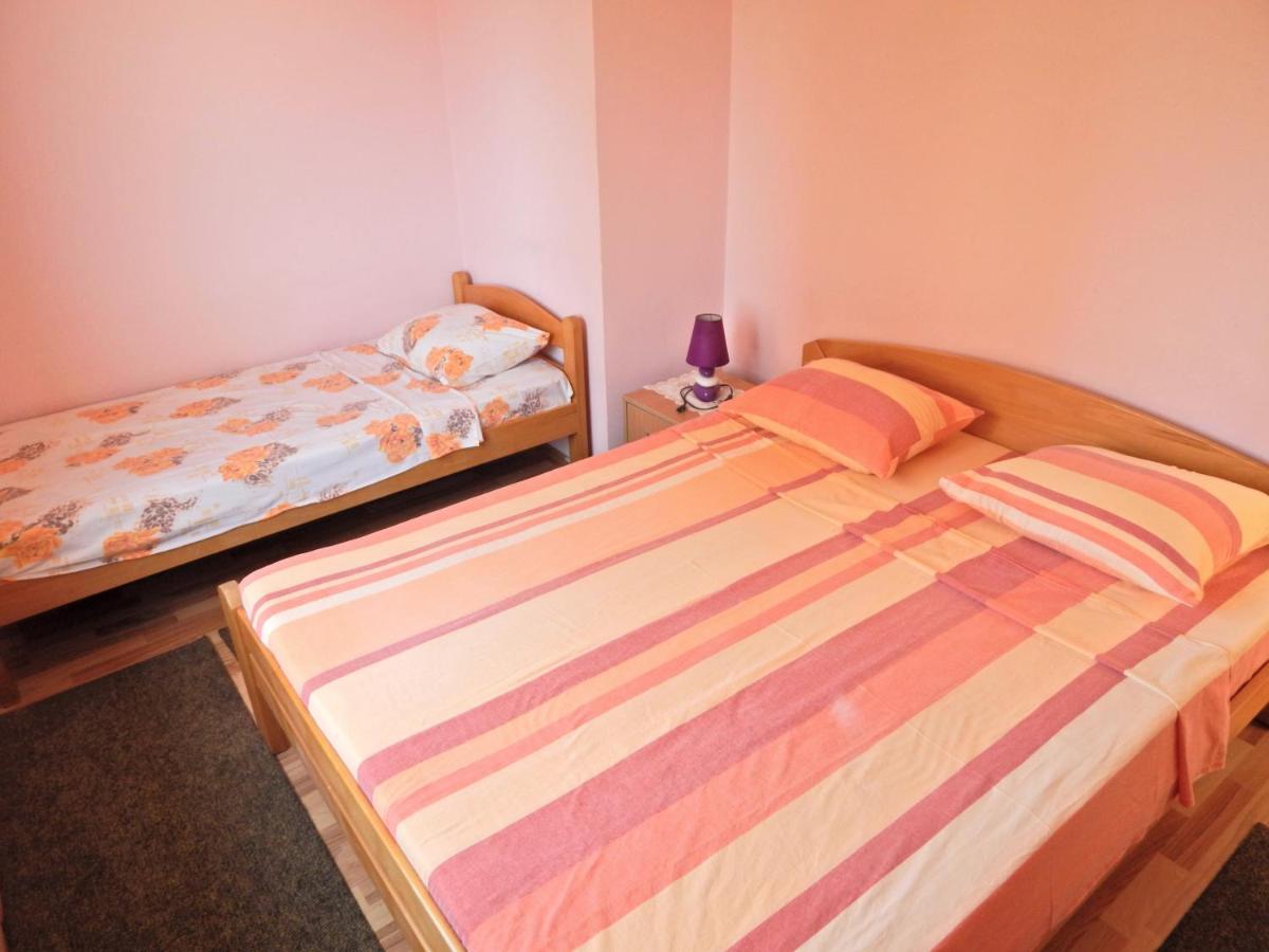 Apartmani Sindik Τίβατ Εξωτερικό φωτογραφία